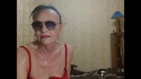 valentijm online show from April 14, 7:03 pm