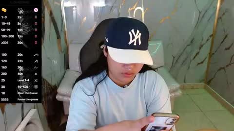 valeri_harpers4 online show from March 22, 1:28 pm