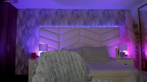 valeria_carter_ online show from September 20, 9:57 pm