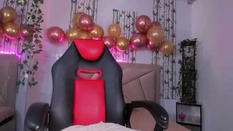 valeria online show from April 8, 9:06 pm