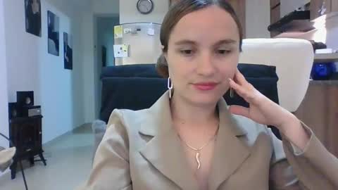 valeriafrannco online show from January 6, 2:26 am