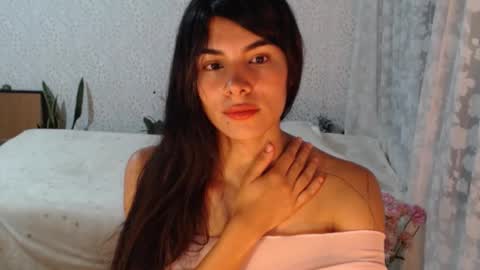 valerie_dreams online show from November 2, 5:00 am