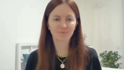 Snapshot of valerie_rose777 chatting on February 9, 7:09 pm valerie_rose777 online show from February 9, 7:09 pm