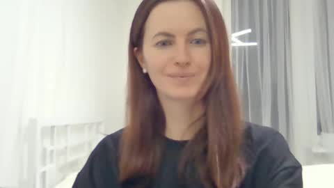 Snapshot of valerie_rose777 chatting on December 7, 7:21 pm valerie_rose777 online show from December 7, 7:21 pm