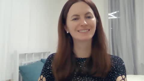 Snapshot of valerie_rose777 chatting on January 4, 6:51 pm valerie_rose777 online show from January 4, 6:51 pm