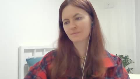 Snapshot of valerie_rose777 chatting on March 2, 6:46 pm valerie_rose777 online show from March 2, 6:46 pm