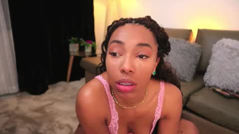 Valerie Style3 online show from February 19, 4:12 am