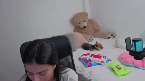 Juli C online show from March 22, 12:49 am