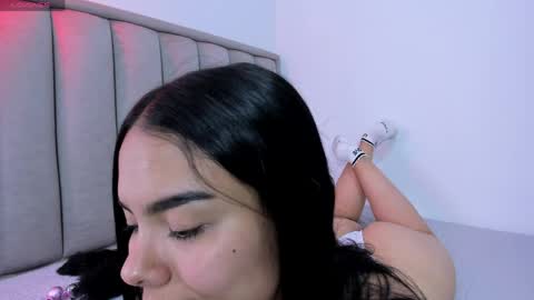 Cris  online show from April 23, 3:36 pm