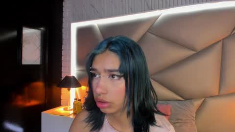 Valery Smith15s online show from January 23, 3:16 am