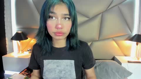 Valery Smith15s online show from February 3, 3:09 am