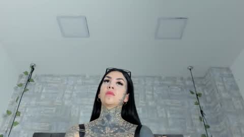 valerykat_ online show from November 22, 11:13 am