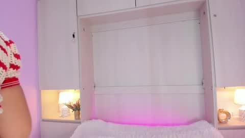 valerymeyerr online show from September 18, 4:11 am