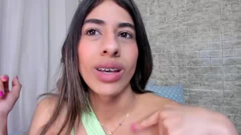 Valery Rivas online show from February 28, 7:46 pm