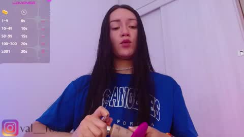 Val online show from October 14, 1:46 pm