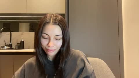 Snapshot of valorant_girl chatting on January 23, 1:24 pm Little Devil online show from January 23, 1:24 pm