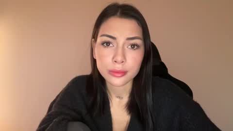 Snapshot of valorant_girl chatting on January 27, 2:24 pm Little Devil online show from January 27, 2:24 pm