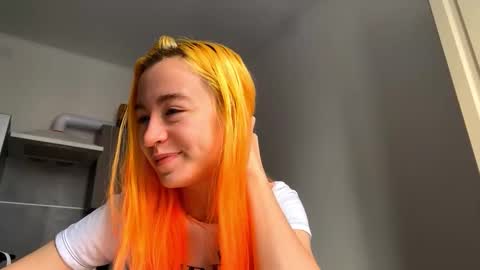 Emily online show from February 5, 7:22 am