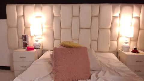 ValuFoster online show from November 29, 7:18 pm