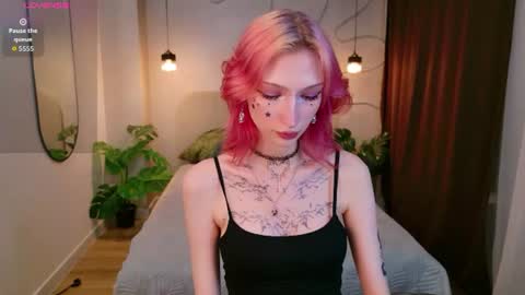 Leyla online show from July 2, 9:21 pm
