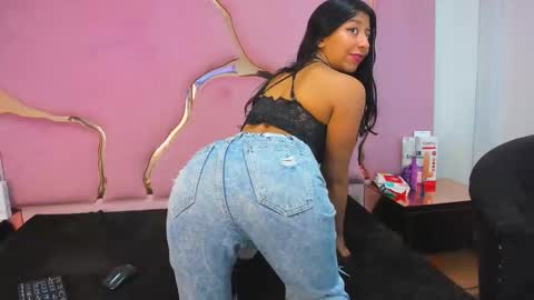 Vane online show from February 22, 2:17 am