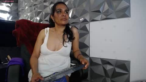 Vanessa online show from November 22, 10:34 pm