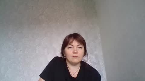 vanessasmuthh online show from June 30, 1:10 pm