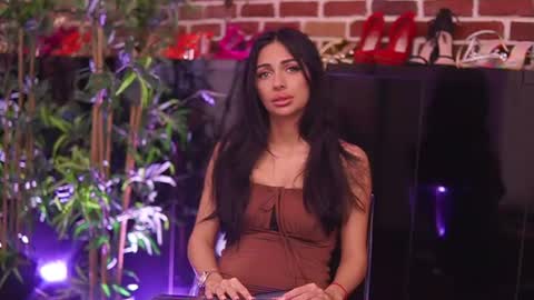 Vanessa online show from June 22, 6:05 pm