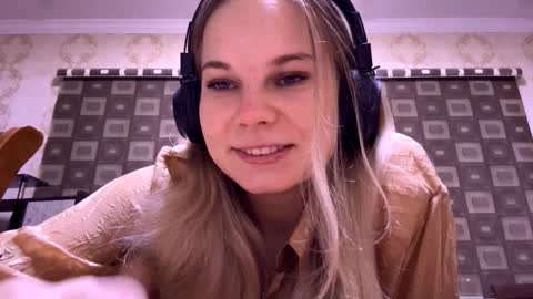 Saisa online show from November 15, 1:01 pm