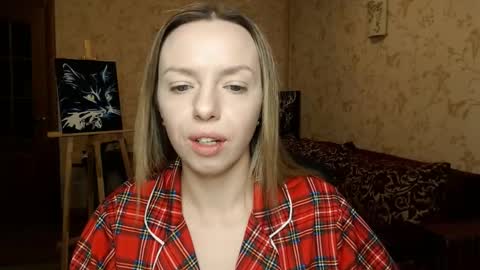 VanillaMuffin online show from March 2, 6:37 am