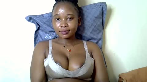 vanillavenus online show from October 8, 8:18 am