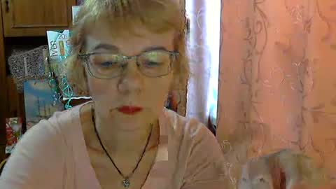 Vanillaxcreamy online show from February 6, 10:36 am