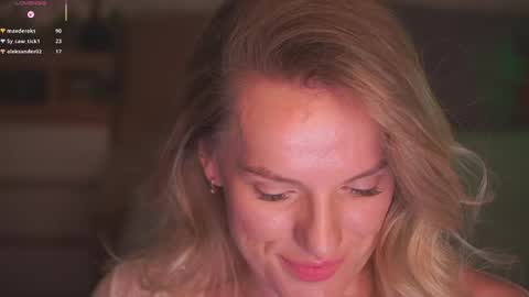 Sophie online show from May 29, 9:46 pm