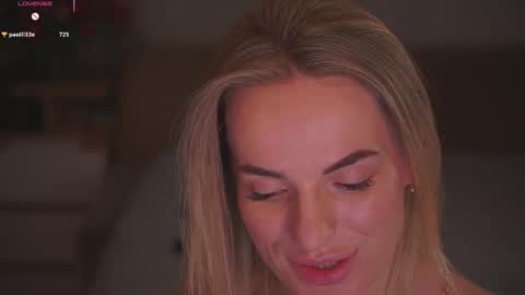 Sophie online show from January 10, 2:27 am