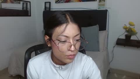 vane online show from November 14, 8:20 pm