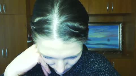 Vanessa online show from March 5, 7:49 am