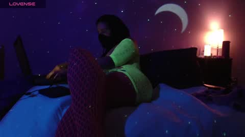 vapourbabe online show from February 8, 6:43 am