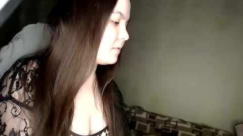 Var Kiss online show from November 30, 5:17 pm