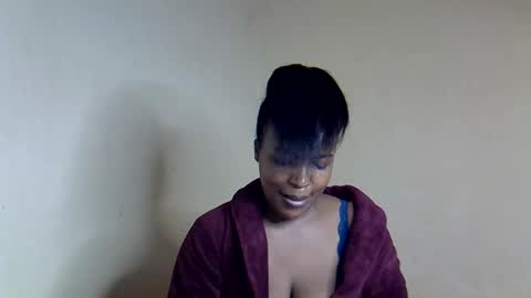 veesazii online show from February 7, 9:13 am