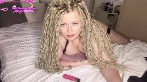 vellinka online show from November 18, 10:33 pm