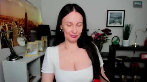 Jasmine online show from September 16, 5:37 am