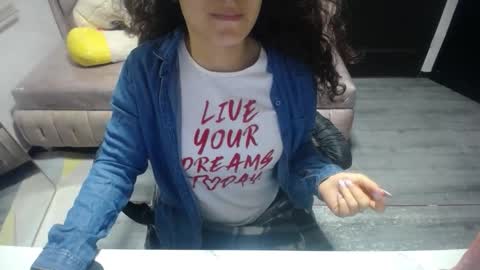 velvet_moon_v online show from October 18, 2:09 pm