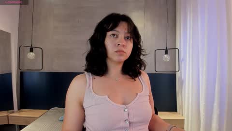Snapshot of velvettease_ chatting on October 21, 12:42 pm velvettease_ online show from October 21, 12:42 pm