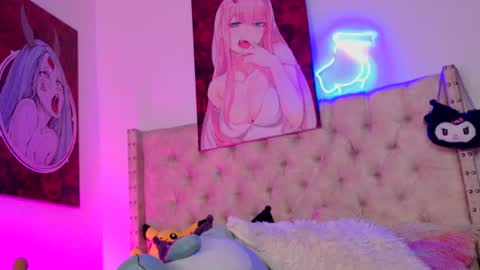 velvetvibes_ online show from July 22, 7:31 am