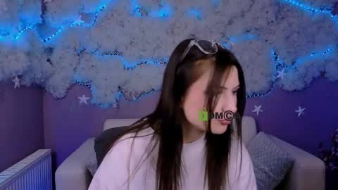 venezia_barton online show from March 16, 1:41 am