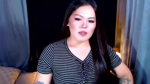 I am Colly Your mystery girl online show from May 27, 1:57 am