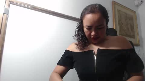 venus_lov online show from October 27, 11:28 am