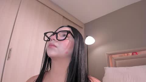 venus_reid online show from June 4, 4:17 am