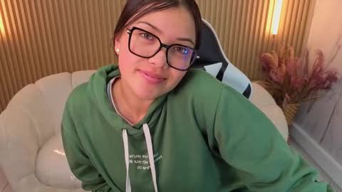 Venus  online show from December 15, 12:54 pm