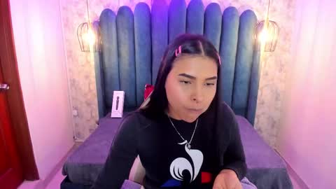 Domelipa  online show from February 17, 12:15 pm